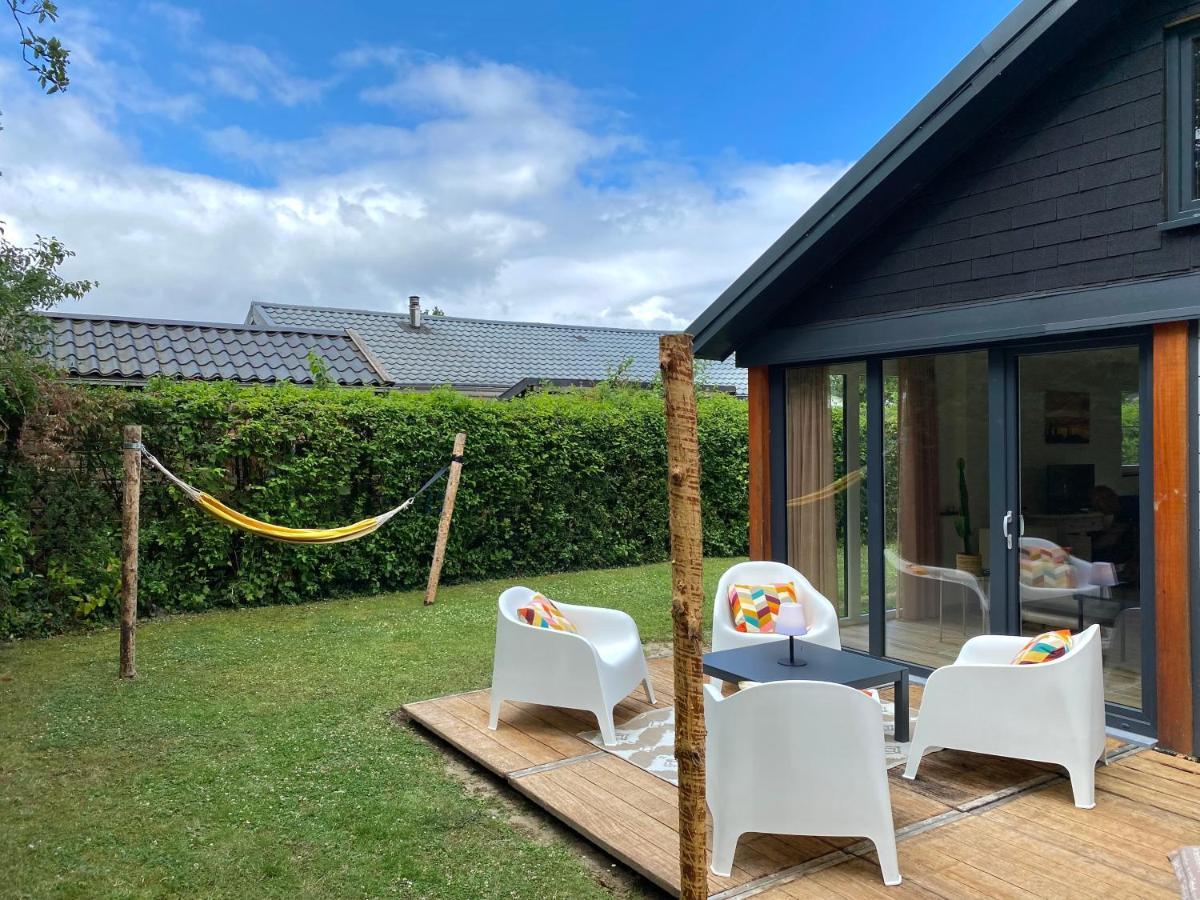 Oosterschelde Lodge Met Veel Privacy En Dicht Bij Het Water Scherpenisse Exterior foto
