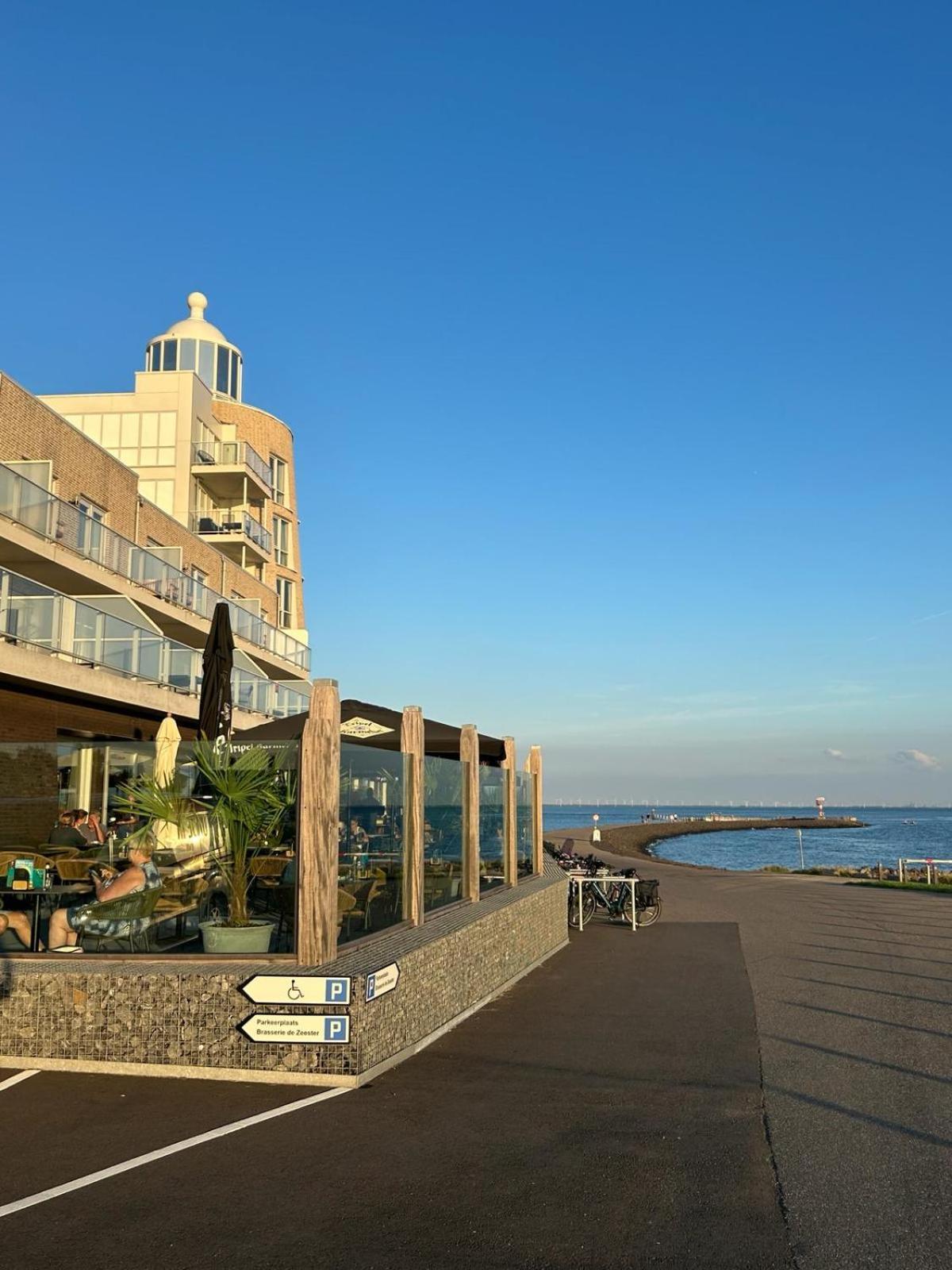 Oosterschelde Lodge Met Veel Privacy En Dicht Bij Het Water Scherpenisse Exterior foto